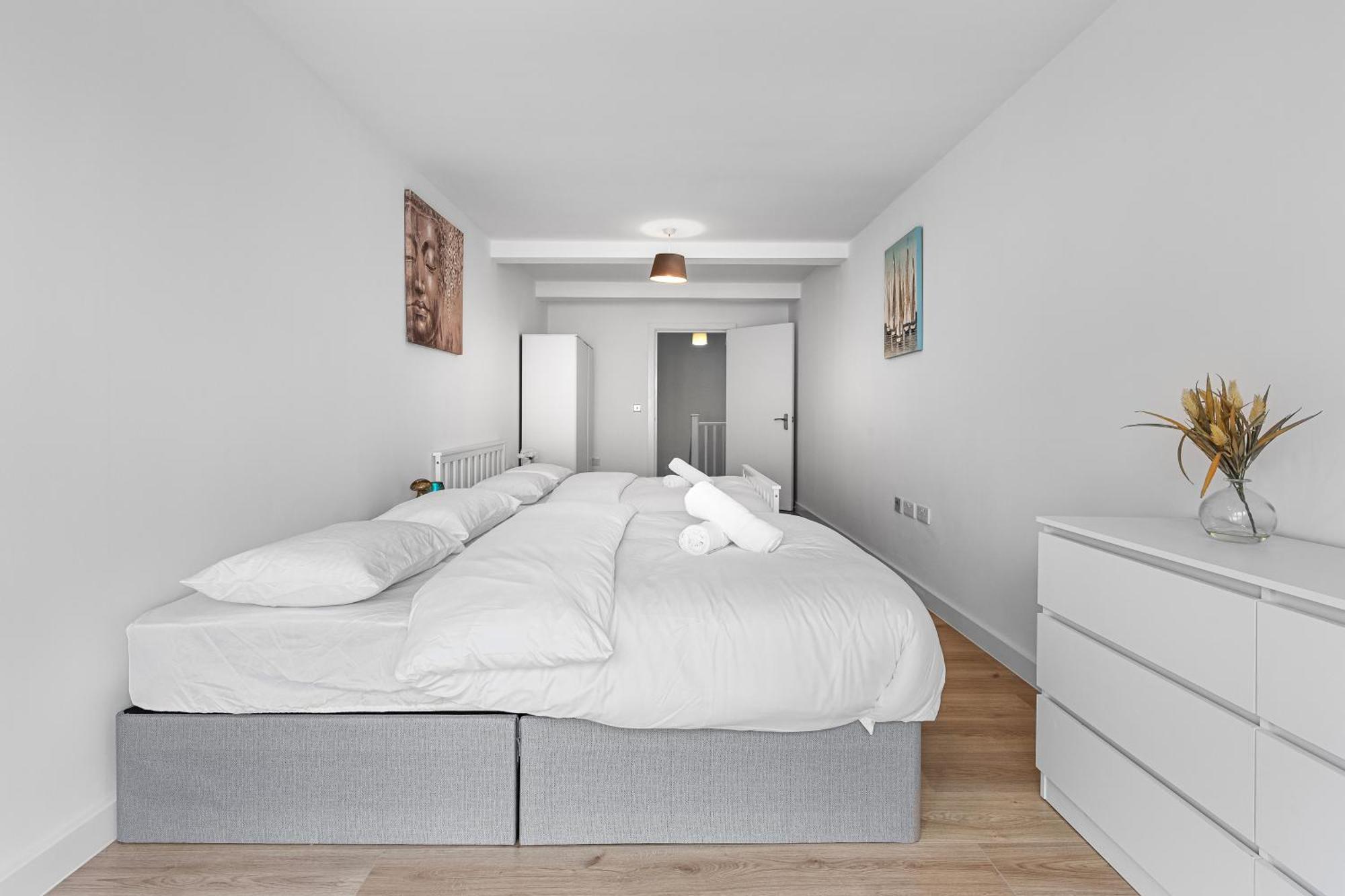 Apartament 3 Bedroom Sleep12 In Mr2