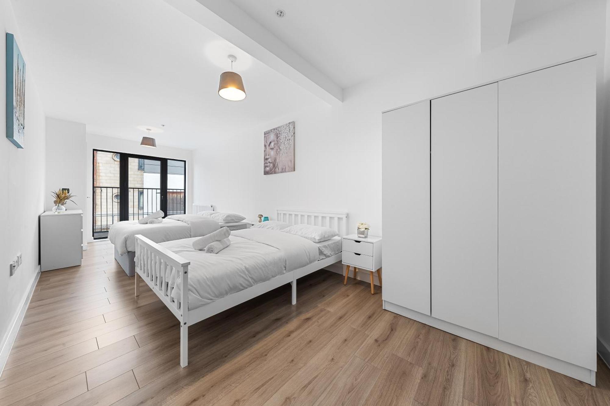 3 Bedroom Sleep12 In Mr2 * Londra